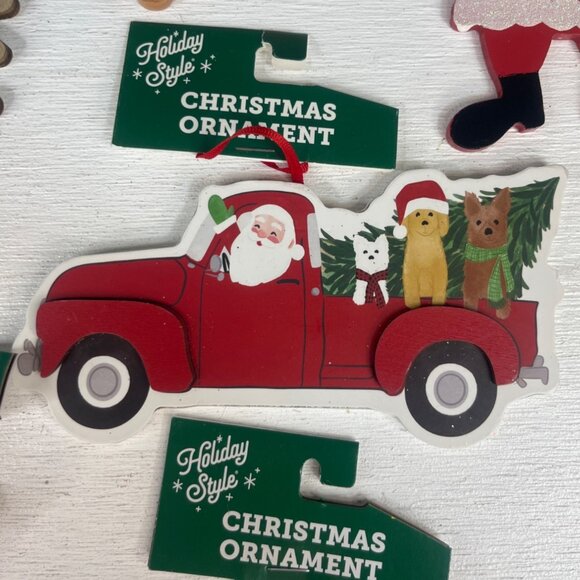Holiday Style 7 Assorted Christmas Ornaments Santa Truck Snowflake New - Picture 5 of 10